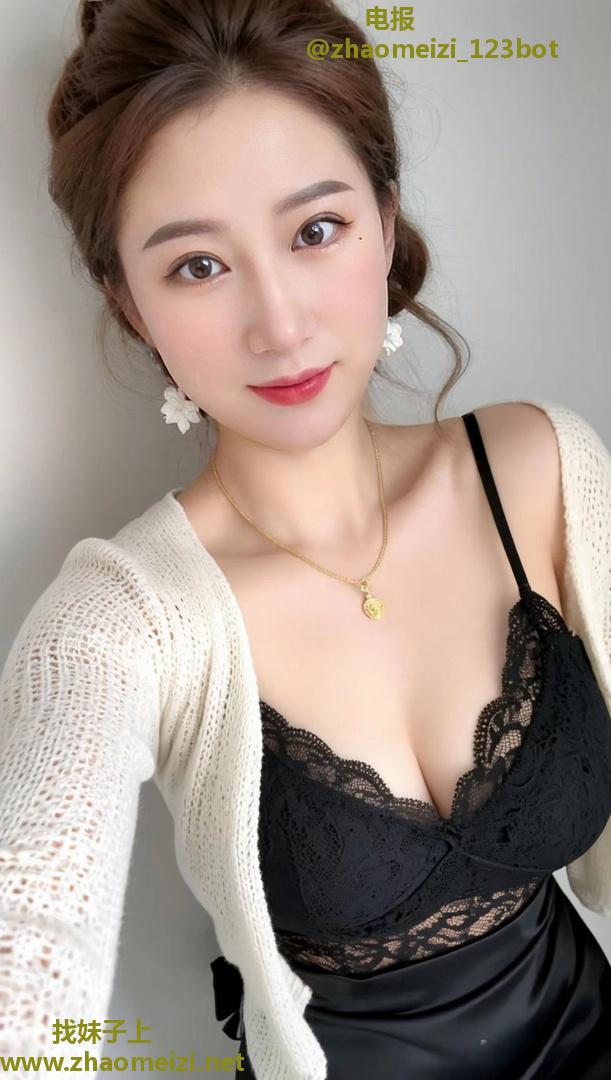 高挑软糯甜妹CC