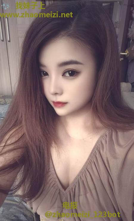 服务好大奶骚少妇
