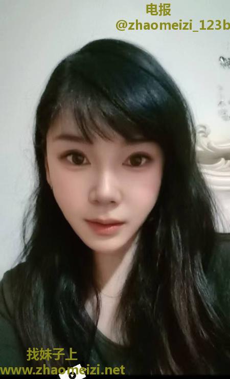 苗条泻火风骚少妇