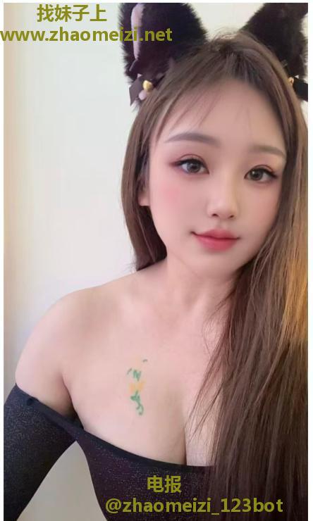 肤白貌美小甜甜