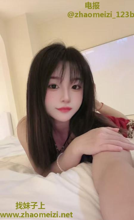 大奶萝莉静静酱