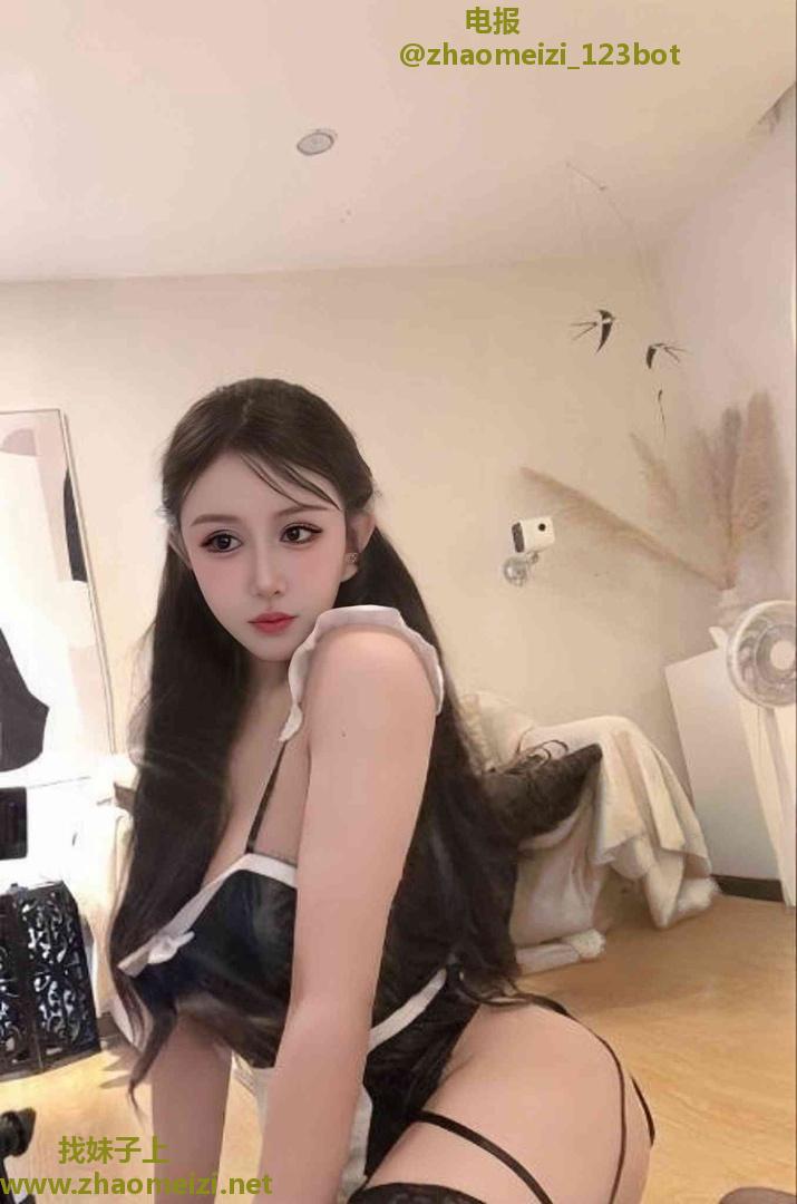 义乌性感小妹子