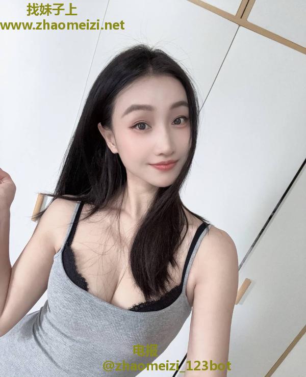 天河女友感十足肖雅
