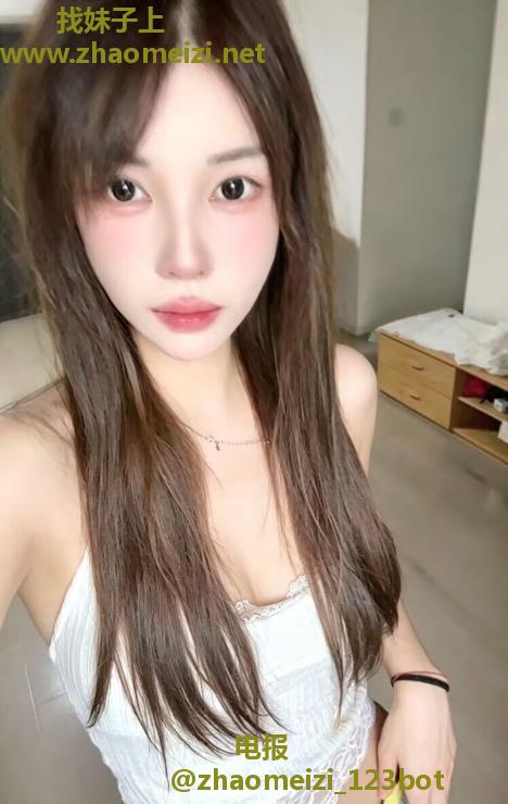 雨花上铁大美女