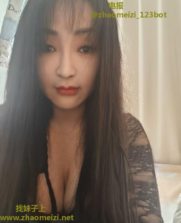 东风路风骚翘臀圆圆