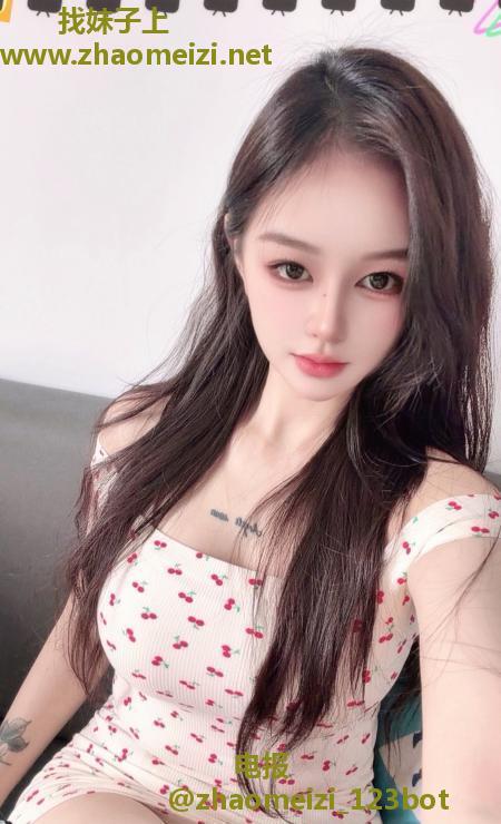 大胸紧致小骚逼