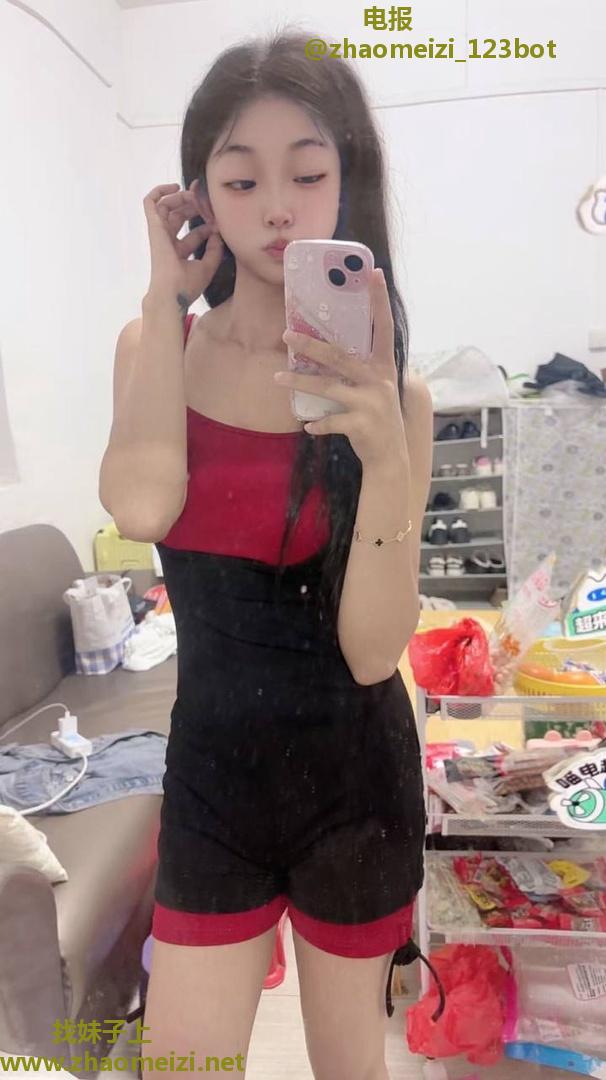 娇躯灵动十分诱人小骚货