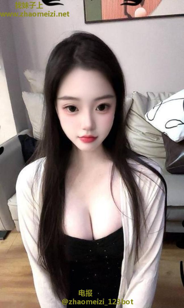 天然的尤物小姐姐
