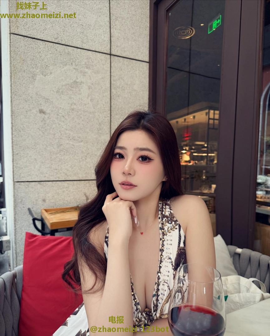 欲女小清新床上超浪叫声