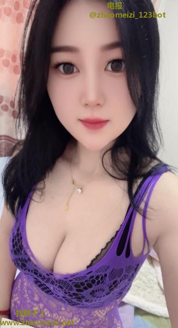 姐姐肤白貌美骚货