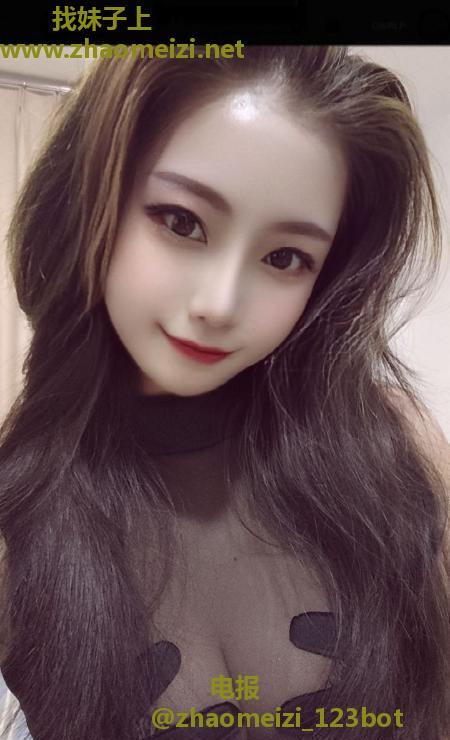 回味大胸骚女夏老师