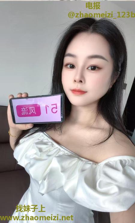 性感大胸悦悦