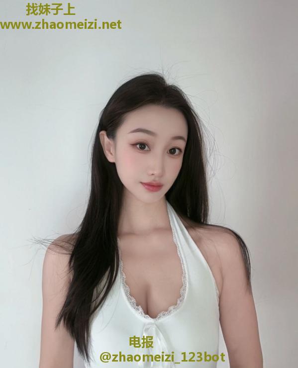 天河女友感十足肖雅