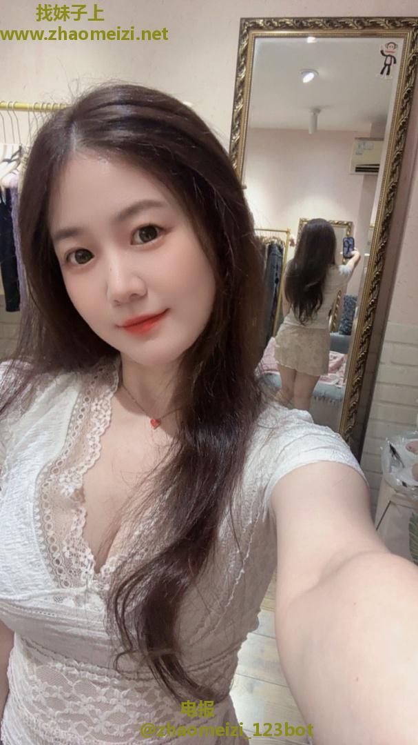 风骚性感美女小妹妹