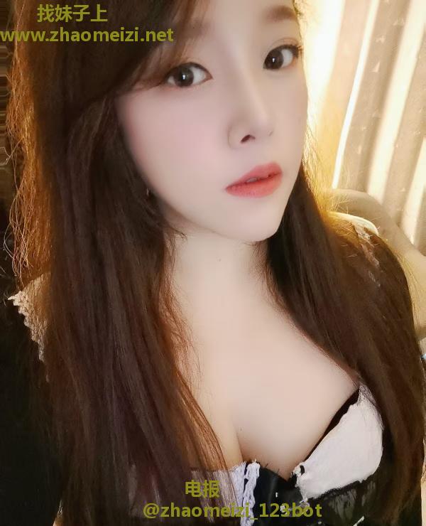 吴中kiss舌吻白丝