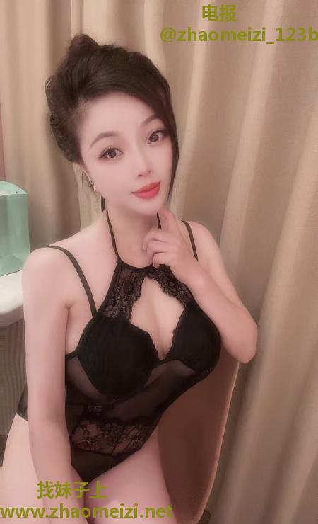 上城性感大胸少妇