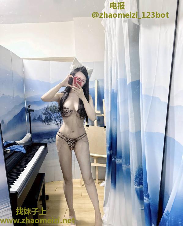性感身材颜值服务老师