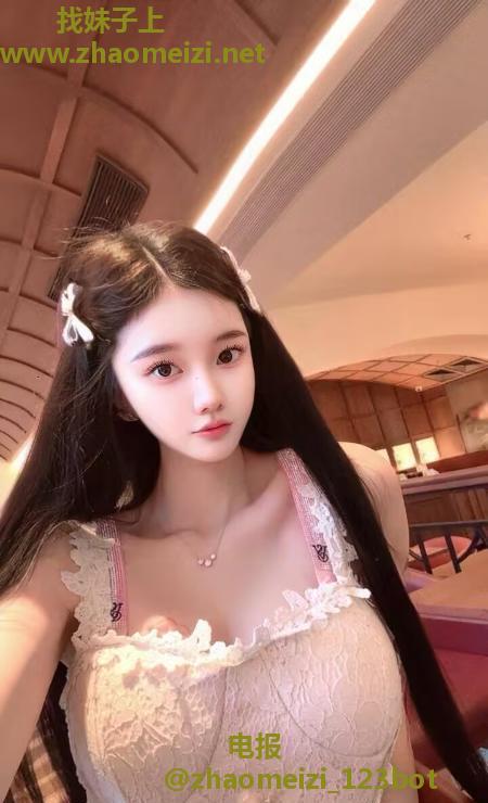 爱健身的丰满老师