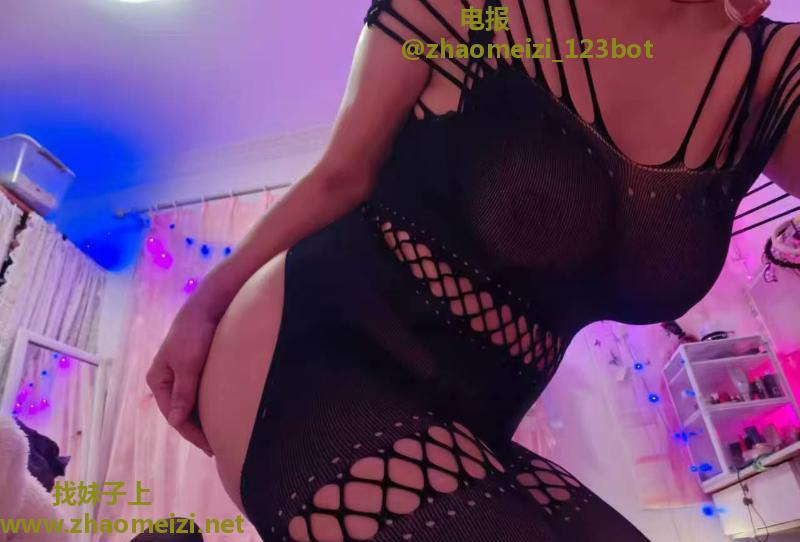 福田服务系轻熟女