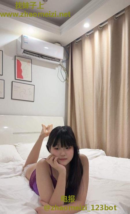 包河娃娃脸小萝莉