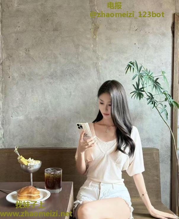 中项服务系小姐姐