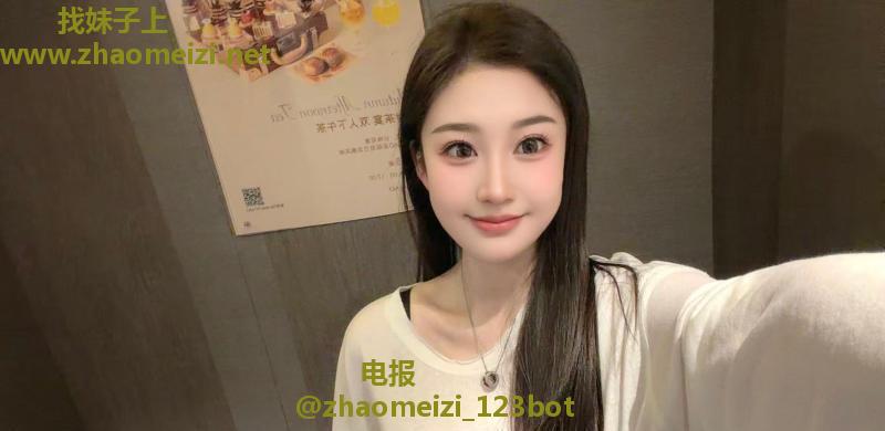 高颜值模特身材极品女