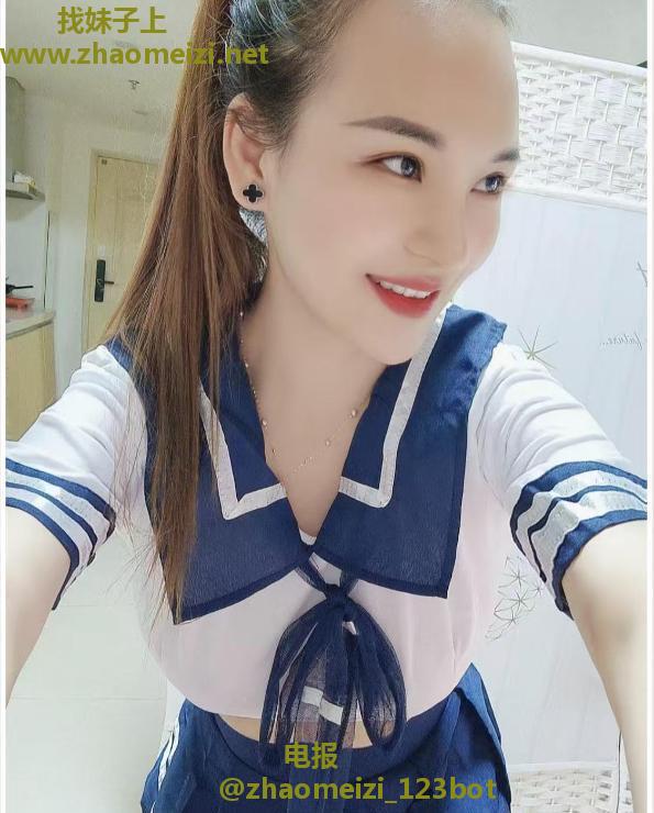 黑丝骚御姐圆圆