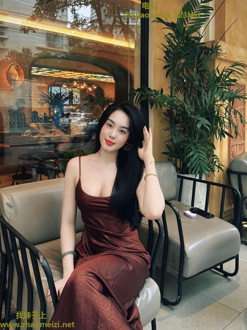 留学大学生小妹妹