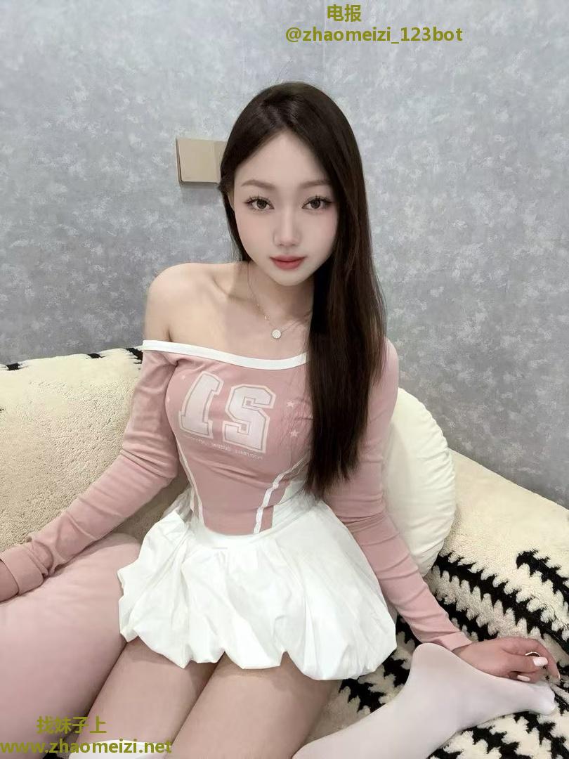 徐汇性感迷人小姐姐