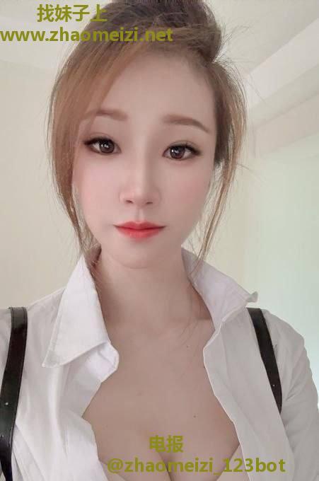 天河微胖大奶骚货