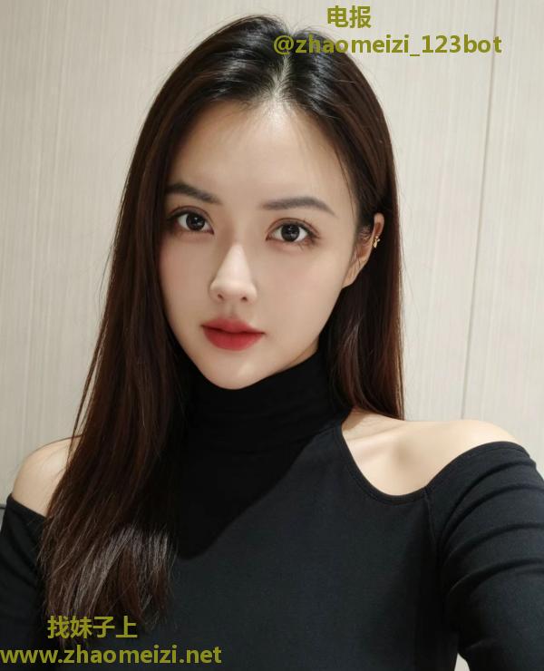 宝安大胸李一桐
