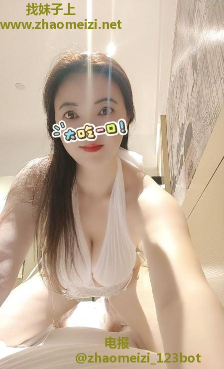 青秀高个大奶少妇