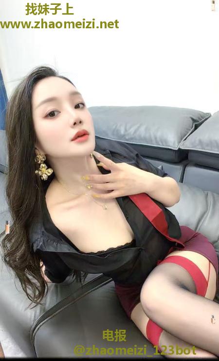 奶香味小骚臀