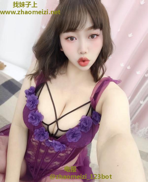 吴中F奶巨乳天雪
