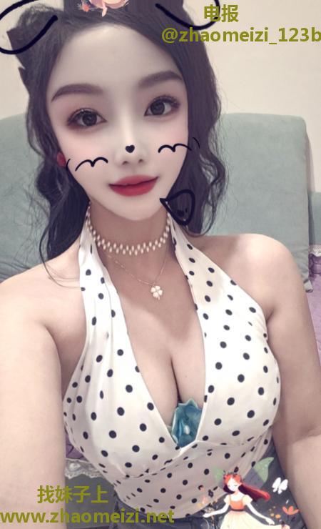 海珠性感妩媚宝儿