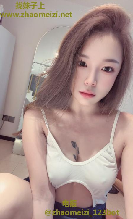南开性感大奶御姐幂幂