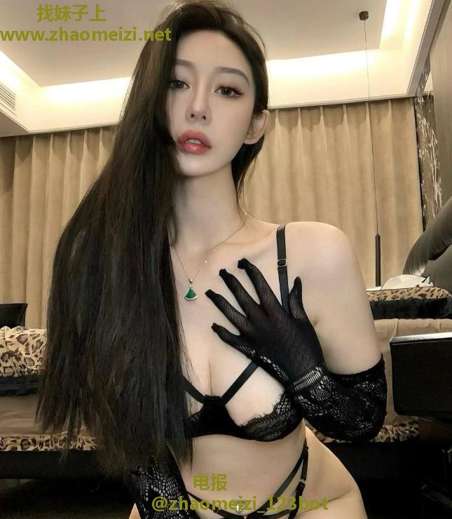 肤白貌美老板娘樱桃