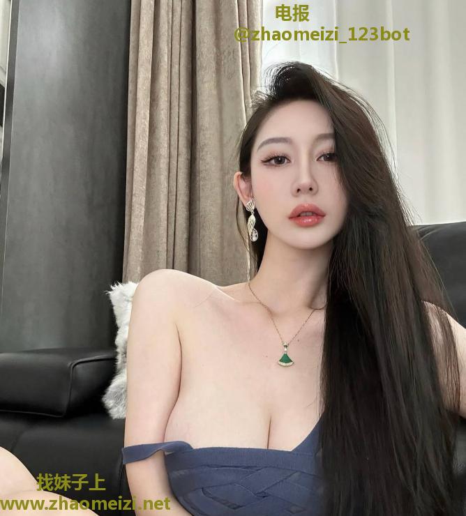 肤白貌美老板娘樱桃