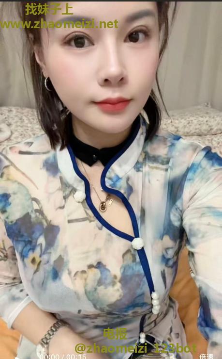 滨江口爆女王