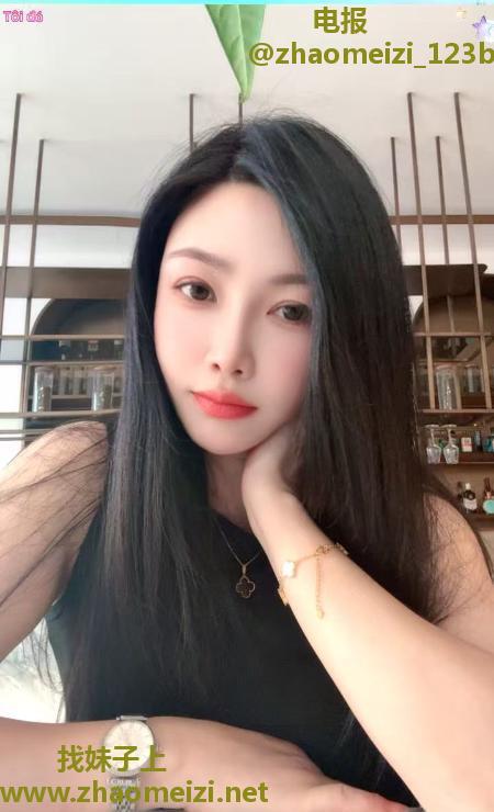 肤白貌美骚嫩妹