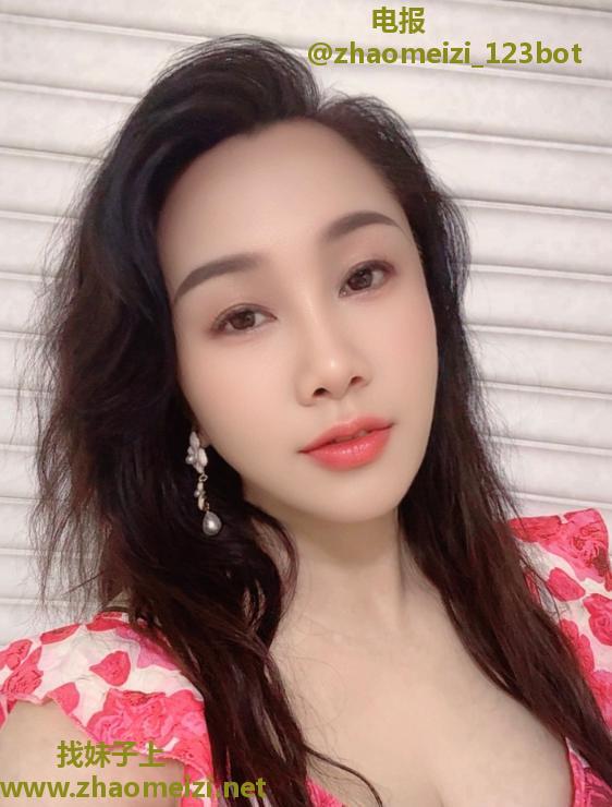 长宁热情肥臀少妇