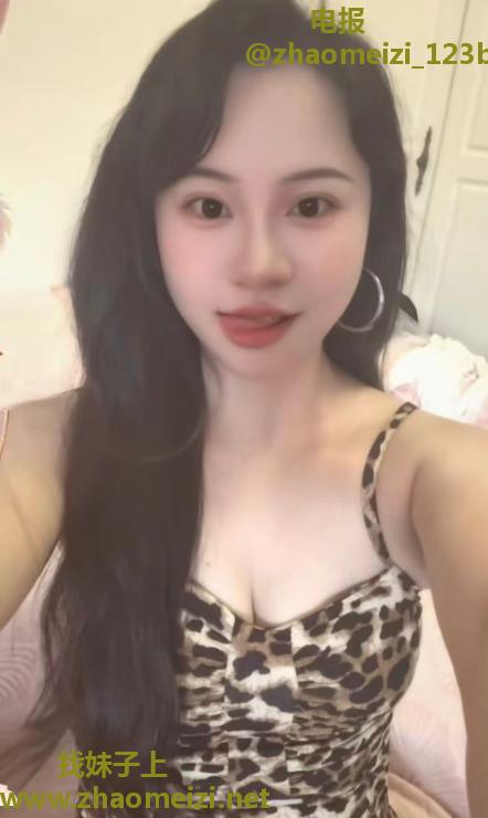 服务系大奶姐姐