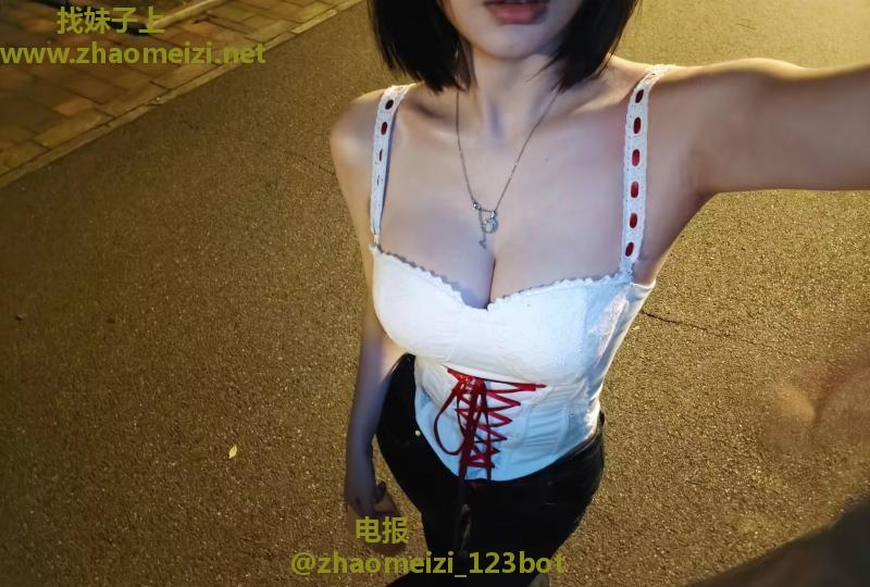 希希颜值在线身材好