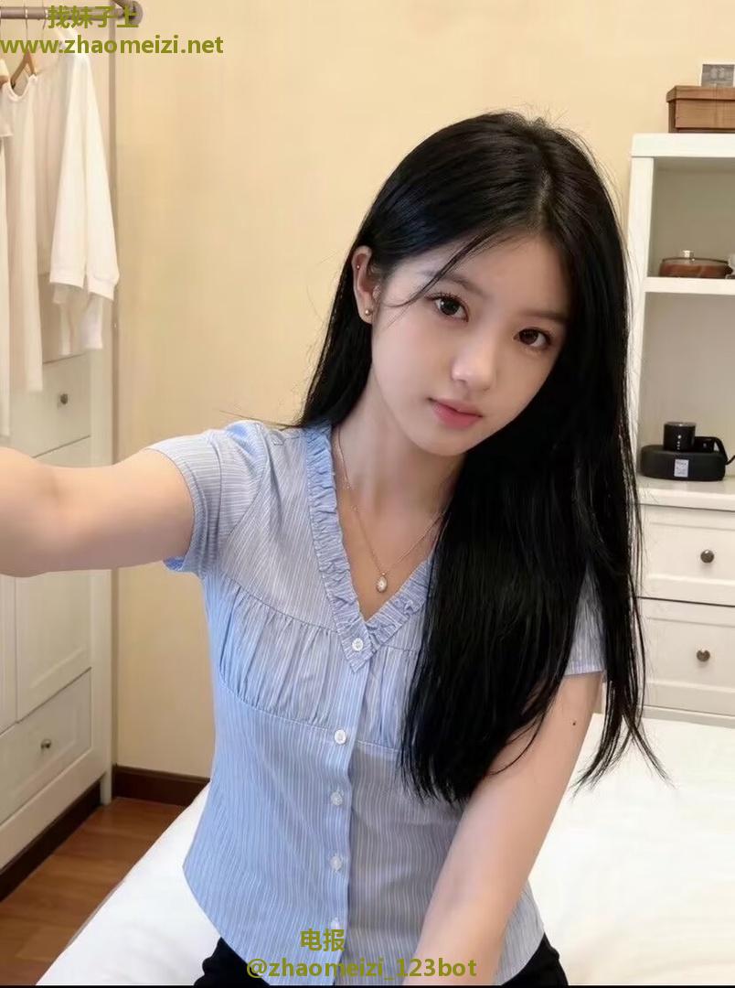 清纯白嫩女友感妹妹