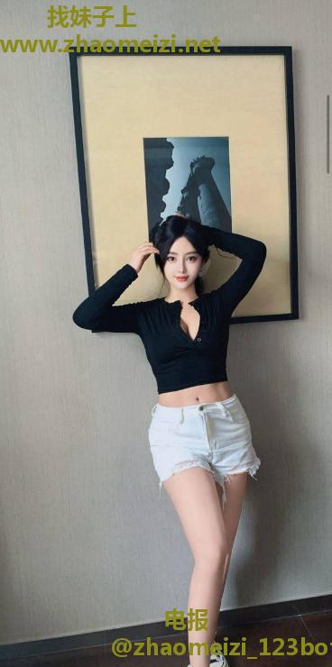丰润饱满体贴颜值老师