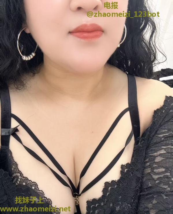滨江丰乳肥臀泄火少妇
