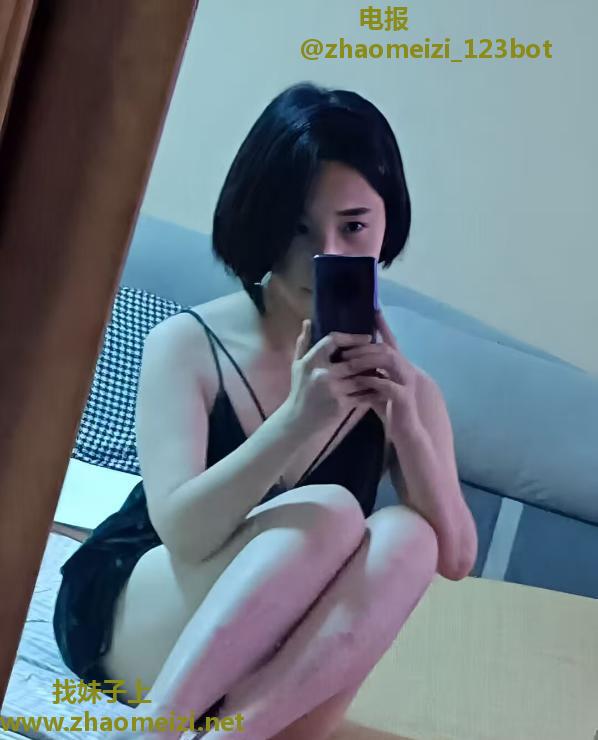 三张性价比少妇