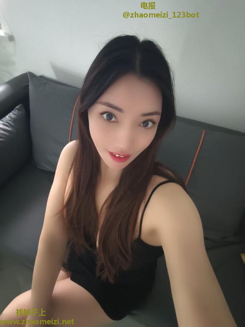  临平区中项小姐姐