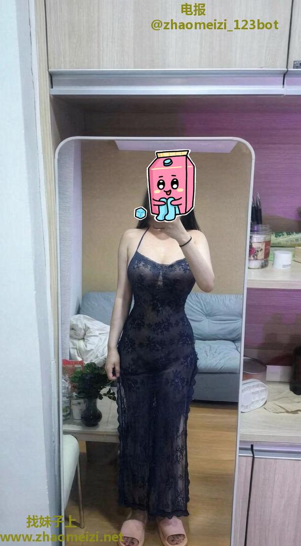 风骚大胸服务控红儿