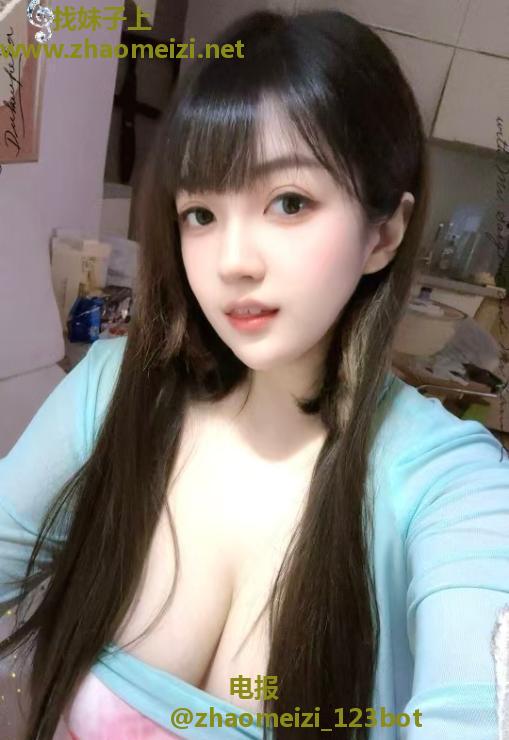 性感大奶兔兔